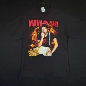 Bruno Mars 2013 Moonshine Jungle Black Tour T-Shirt Sz L ,Hanes